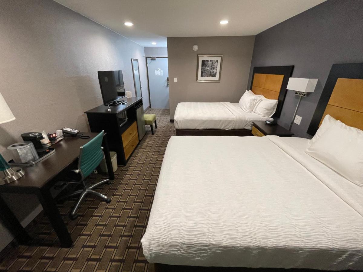 Quality Inn - Denton Bagian luar foto