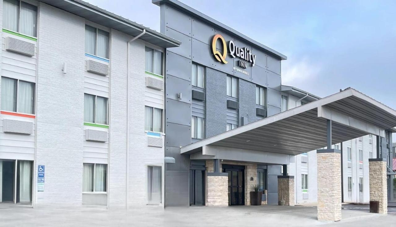 Quality Inn - Denton Bagian luar foto