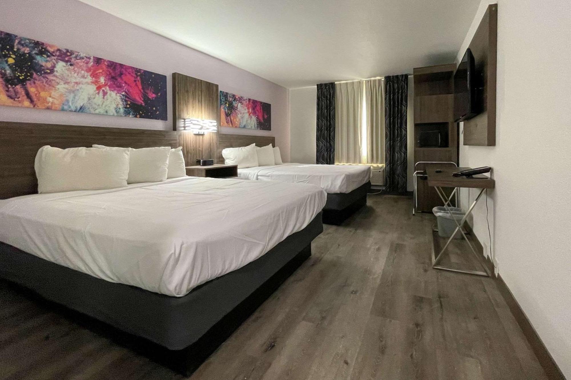Quality Inn - Denton Bagian luar foto